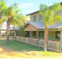 Kalbarri YHA - Hotel Accommodation