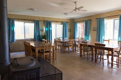 Augusta - Cape Leeuwin YHA - Hotel Accommodation 2