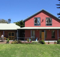 Dunsborough YHA - Hotel Accommodation