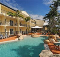 Cairns Queenslander Hotel and Apartments - Hotel Accommodation