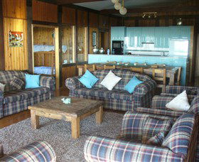 Byfield Mountain Retreat - Hotel Accommodation 3