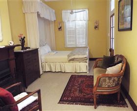 Guy House Bed And Breakfast - Hotel Accommodation 0