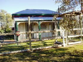 Cunnamulla Cottage Accommodation - Hotel Accommodation 1