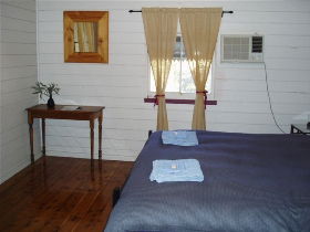 Cunnamulla Cottage Accommodation - Hotel Accommodation 2