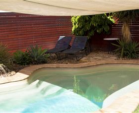 Gladstone Backpackers - Hotel Accommodation 1