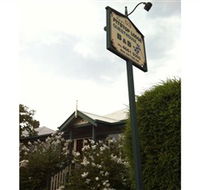 Pitstop Lodge Guesthouse and Bed and Breakfast - Hotel Accommodation