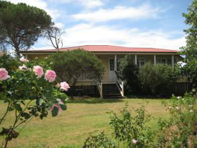 Hope Cottage Country Retreat At Assmanshausen Winery - Hotel Accommodation 0
