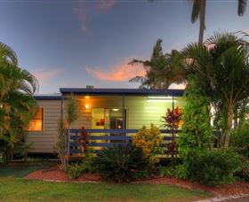 Kurrimine Beach Holiday Park - Hotel Accommodation 3