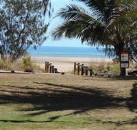 Bucasia Beachfront Caravan Resort - Hotel Accommodation