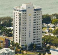 Elouera Tower Beachfront Resort - Hotel Accommodation