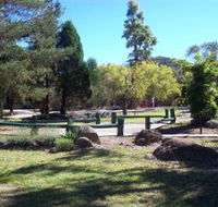Murray Gardens Cottages and Motel - Hotel Accommodation