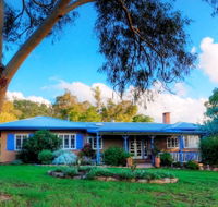 M.J Yurts Ballandean - Hotel Accommodation