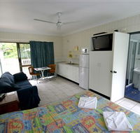 Tropical Palms Inn - Hotel Accommodation