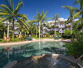 Australis Cairns Beach Resort - Hotel Accommodation 2