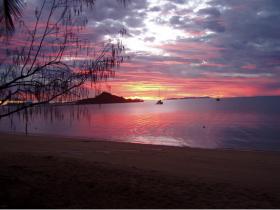 Montes Reef Resort - Hotel Accommodation 2