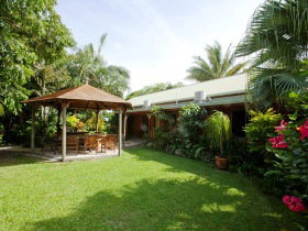 Cooktown Motel Pam's Place - Hotel Accommodation 1