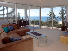 Manta Bargara Resort - Hotel Accommodation 1