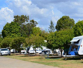 Mundubbera Three Rivers Tourist Park - Hotel Accommodation 2