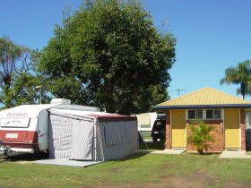 Bundaberg East Cabin And Tourist Park - Hotel Accommodation 2