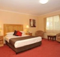 McNevins Maryborough Motel - Hotel Accommodation
