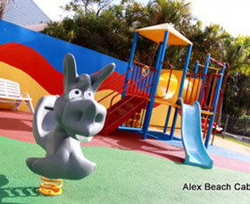 Alex Beach Cabins And Tourist Park - Hotel Accommodation 2