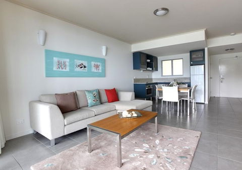 Peppers Airlie Beach - Hotel Accommodation 2