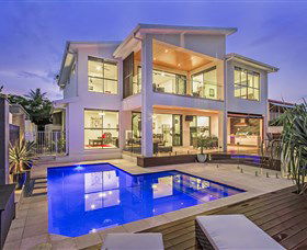 Pasadena Point At Vogue Holiday Homes - Hotel Accommodation 0