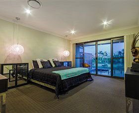 Aqua Palms At Vogue Holiday Homes - Hotel Accommodation 3