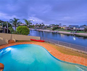 Serenity Shores At Vogue Holiday Homes - Hotel Accommodation 3