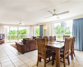 La Grande Apartments Broadbeach - Hotel Accommodation 3