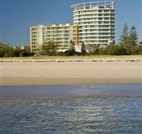 Kirra Surf Apartments - Hotel Accommodation