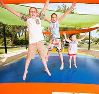Kirra Beach Tourist Park - Hotel Accommodation