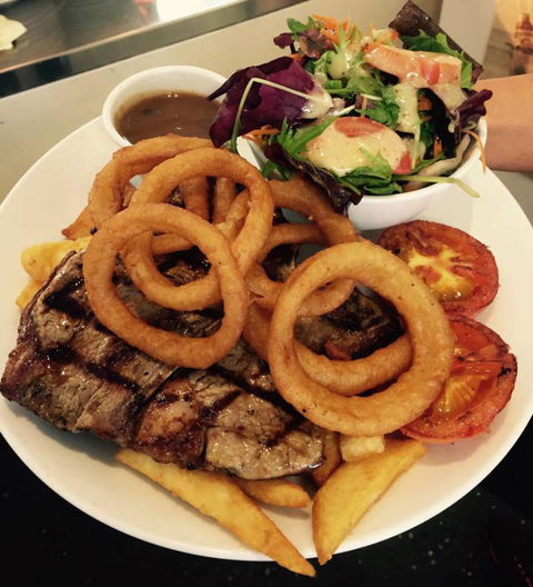 Kirra Beach Hotel - Hotel Accommodation 19