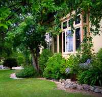 Cotswold Gardens Armidale - Hotel Accommodation