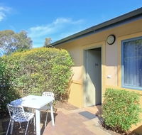 Travellers Motor Village - Hotel Accommodation