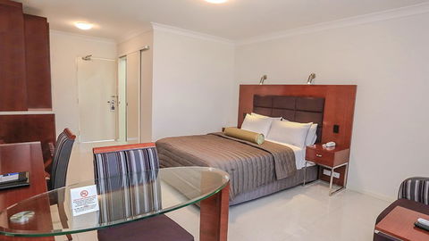 BEST WESTERN Casula Motor Inn - Hotel Accommodation 4
