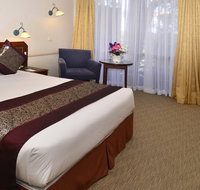 BEST WESTERN Twin Towers Inn - Hotel Accommodation