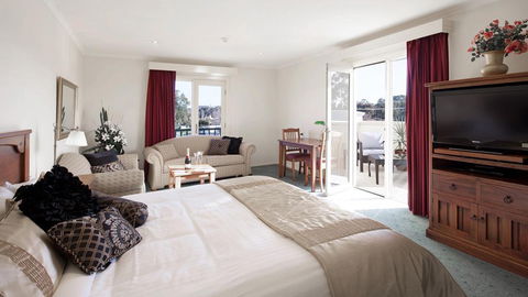 BEST WESTERN Crystal Inn - Hotel Accommodation 3