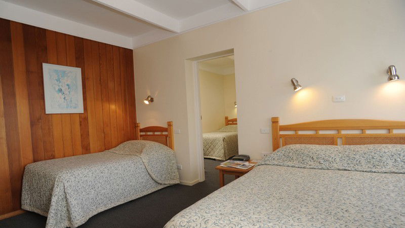 Nyerimilang VIC Hotel Accommodation