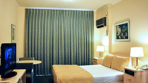 BEST WESTERN Airport Motel And Convention Centre - Hotel Accommodation 2