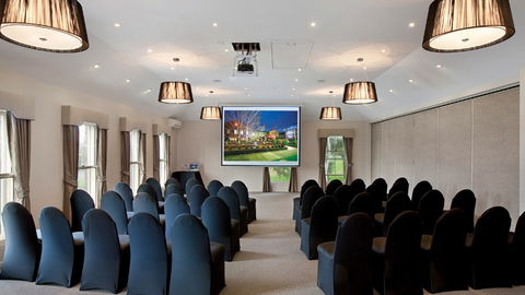 BEST WESTERN PLUS Buckingham International - Hotel Accommodation 5