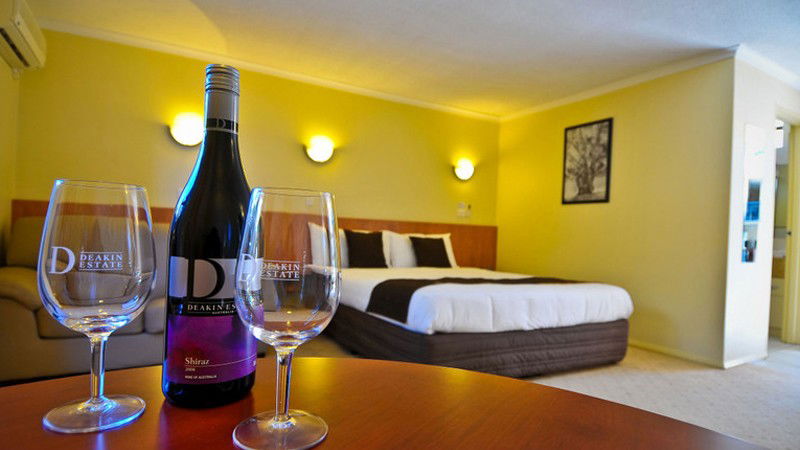 Colignan VIC Hotel Accommodation
