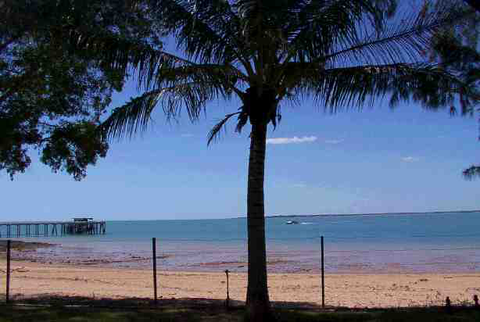 Mandorah Beach Hotel - Hotel Accommodation 1