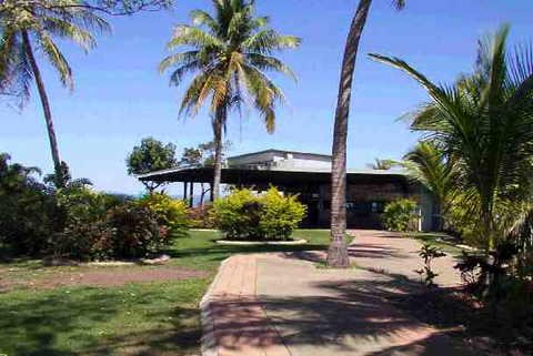 Mandorah Beach Hotel - Hotel Accommodation 4