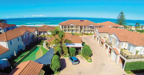 Meridian Resort Beachside - Hotel Accommodation 6