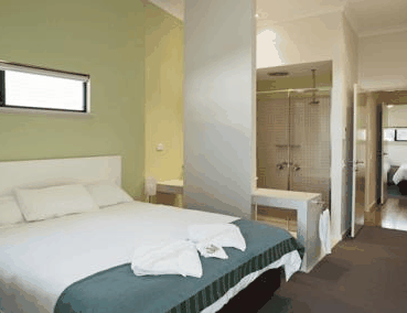 Footprints At Preston Beach - Hotel Accommodation 4