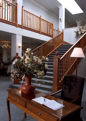 Peel Manor House - Hotel Accommodation 1