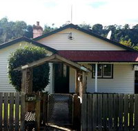 Brothers Town Cottage - Hotel Accommodation