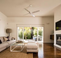 Beachview Bellerive - Hotel Accommodation