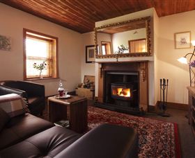 Keefers Cottage - Hotel Accommodation 1